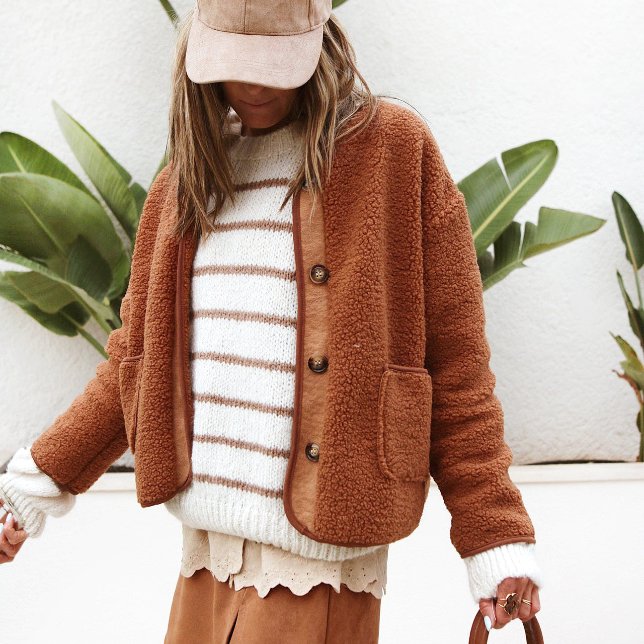 Jupe-short suédine “Camel Chic”