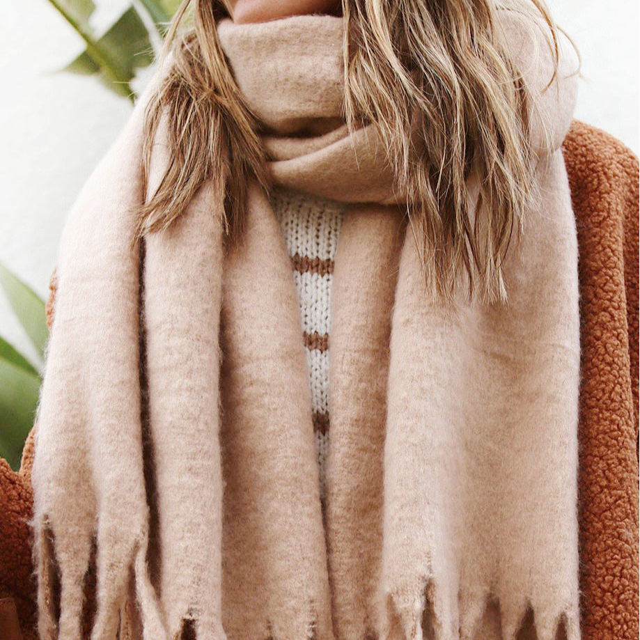 🧣 Écharpe Chaude Camel– 70% Viscose & 30% Laine ❄️