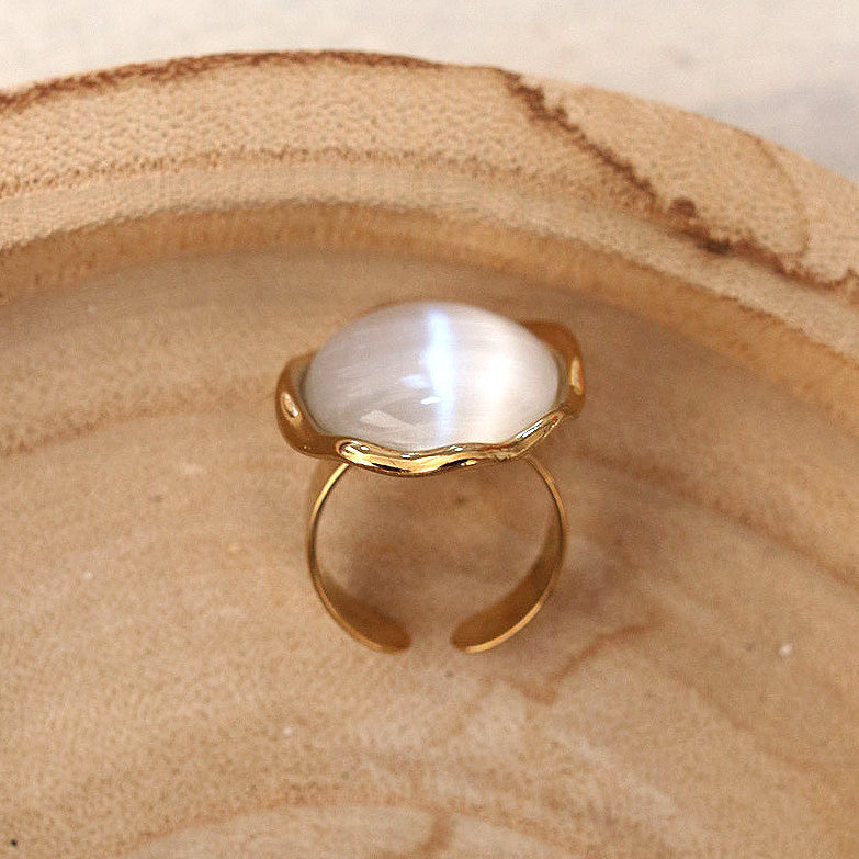 Bague Réglable Élégance Blanche ✨💍