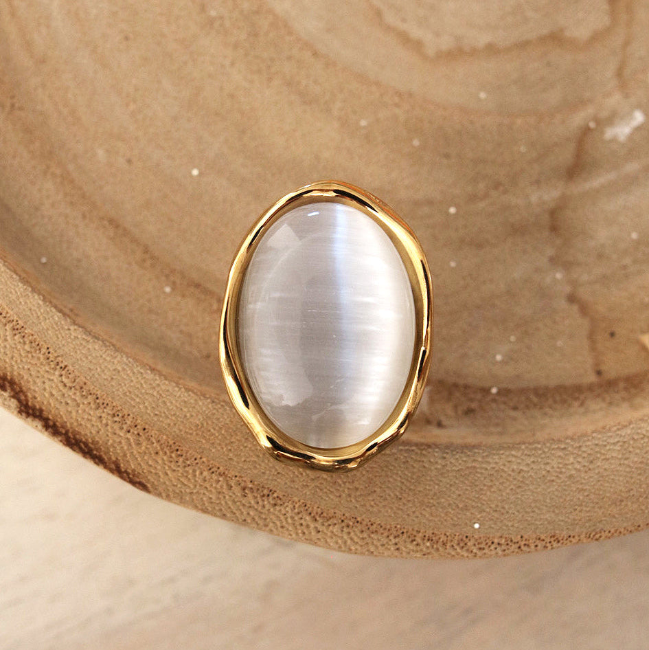 Bague Réglable Élégance Blanche ✨💍