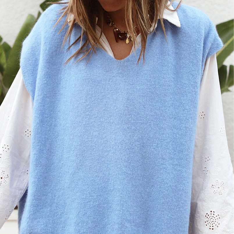 💙 Pull sans manches “Blue Alpaga”